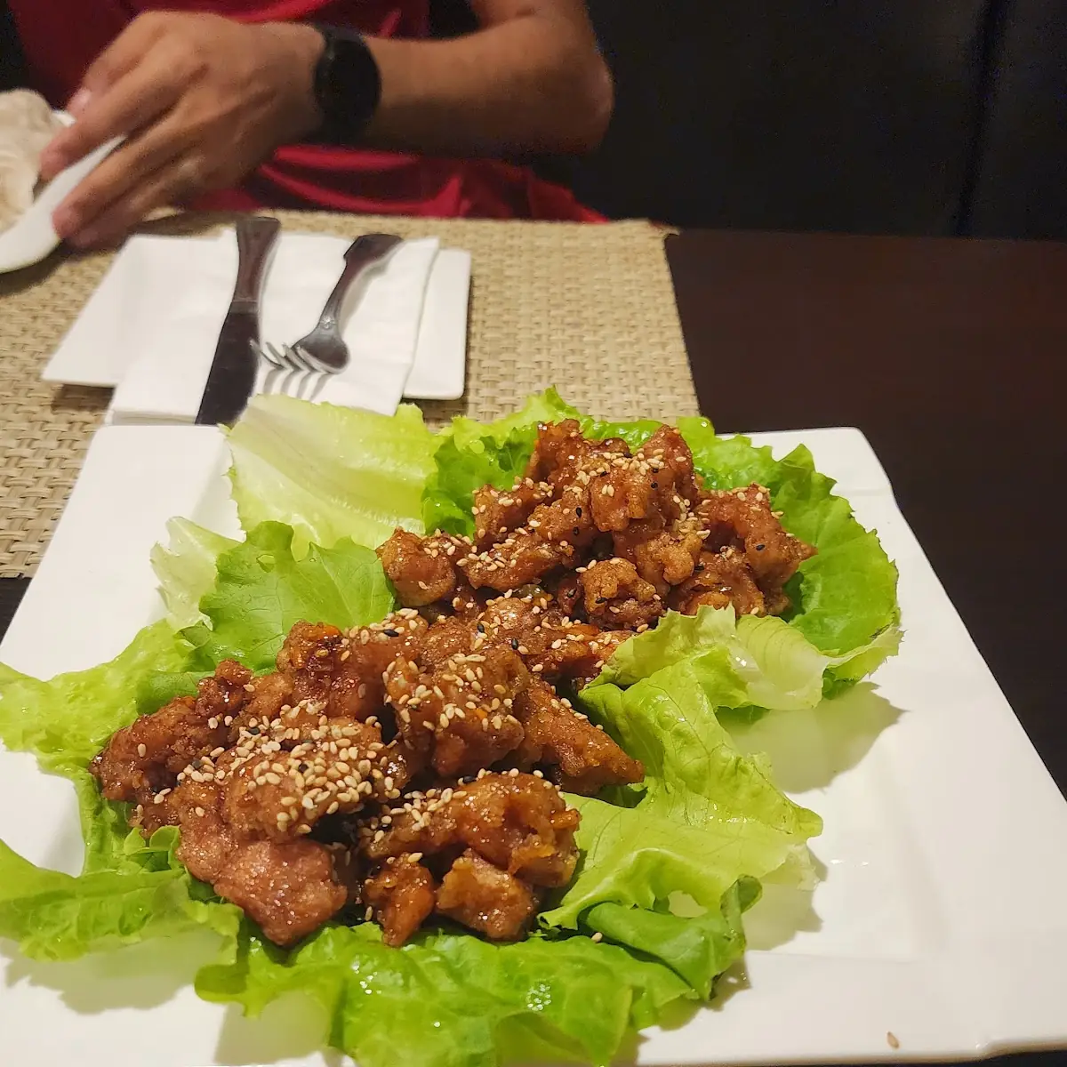 chicken lettuce wraps 鸡肉生菜包